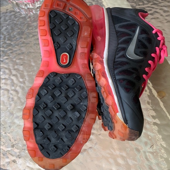 NIKe AIRMAX like new - Picture 4 of 5